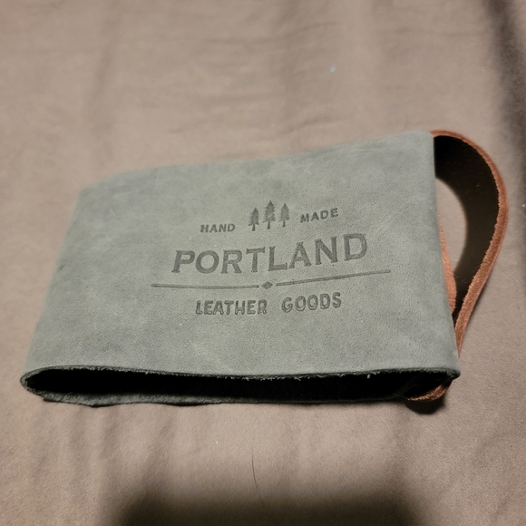 Portland Leather Gray and Brown Mug Holder - Picture 7 of 8
